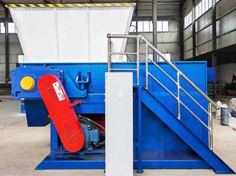 Single-Shaft Shredder Maintenance
