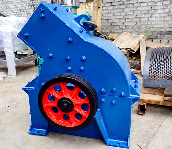 What Is The Structure Of A Hammer Crusher?