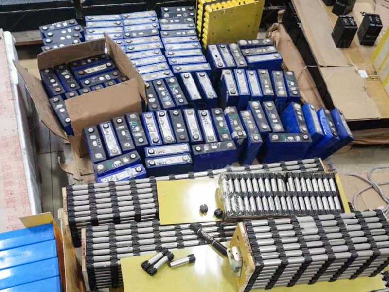 Raw Material Collection: Waste Battery