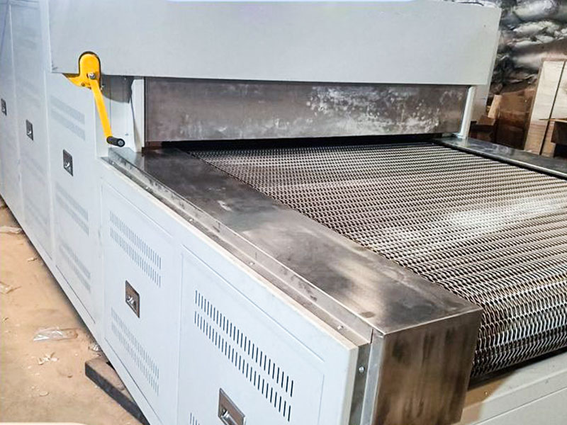 solar panel pyrolysis recycling machine